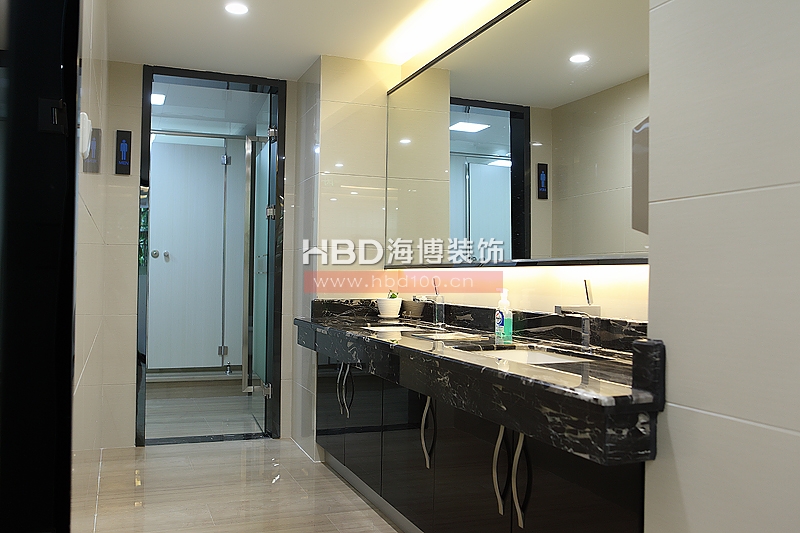 辦公室裝修設(shè)計實(shí)景圖,衛(wèi)生間裝修設(shè)計.jpg 辦公室裝修設(shè)計實(shí)景圖,衛(wèi)生間裝修設(shè)計.jpg