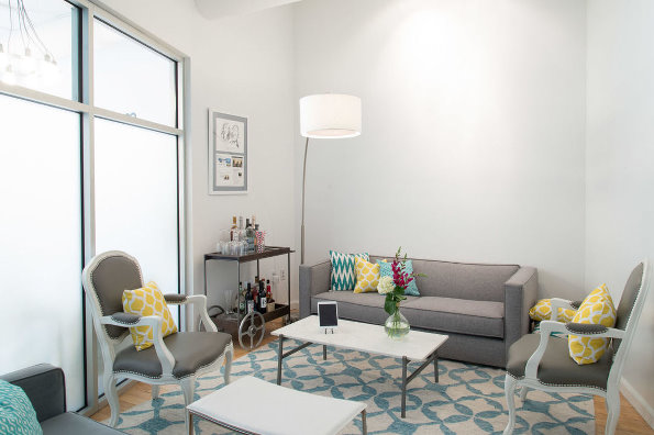 辦公室裝修設計,色彩空間辦公室設計,廣州裝飾公司,海博裝飾.jpg 辦公室裝修設計,色彩空間辦公室設計,廣州裝飾公司,海博裝飾.jpg