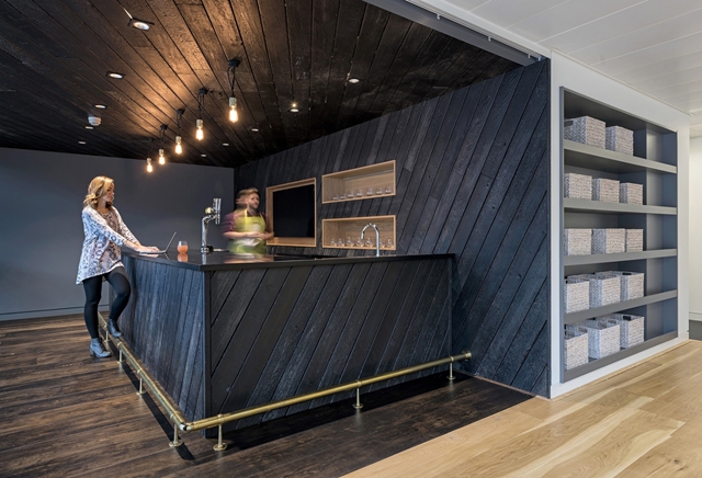 科技公司辦公室裝修設計.jpg 科技公司辦公室裝修設計.jpg