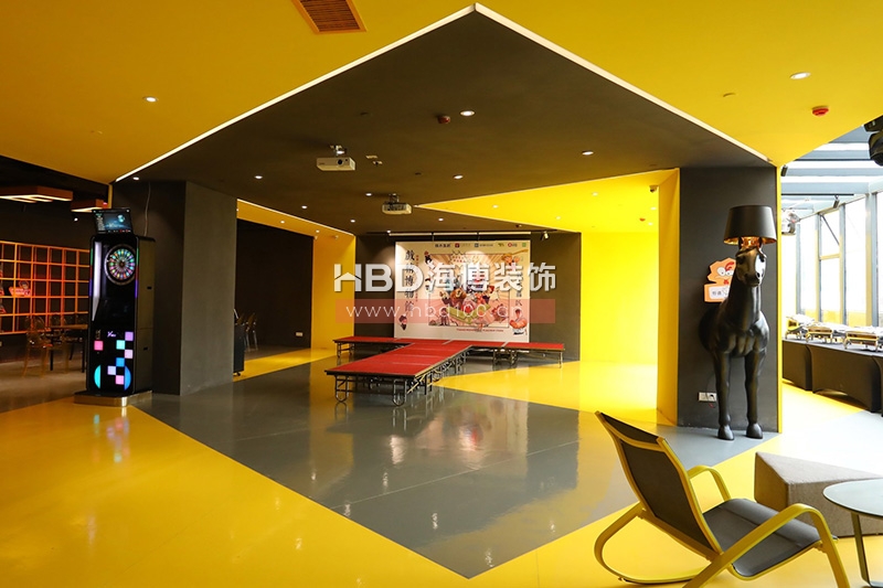 創(chuàng)意辦公室設(shè)計裝修.jpg 創(chuàng)意辦公室設(shè)計裝修.jpg